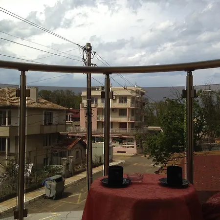 Guest Jana Guest house