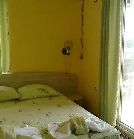 Guest house Guest Jana Kiten (Burgas)